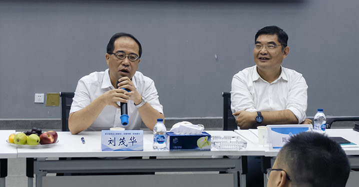 车谷政府搭台、康健企业唱戏，，，，，举行工业指导，，，，，施展集群优势_PP电子 -神经药物生产基地